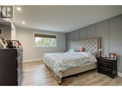 2188 Peters Road, West Kelowna, BC - Indoor Photo Showing Bedroom
