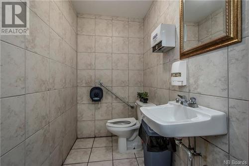 11-13 Waterloo Street, Saint John, NB - Indoor Photo Showing Bathroom
