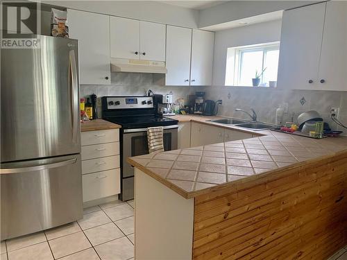 209 Third Street E, Cornwall, ON - Indoor Photo Showing Kitchen With Double Sink