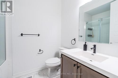 3 Milt Schmidt St, Kitchener, ON - Indoor Photo Showing Bathroom