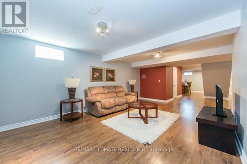 148 Fieldway Dr, Hamilton, ON - Indoor Photo Showing Other Room