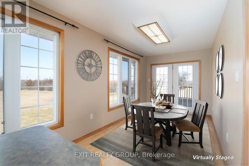 5864 County Rd 1, Prince Edward County, ON - Indoor Photo Showing Dining Room