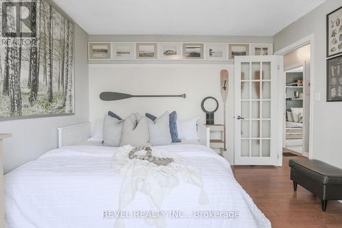 119 Elm Tree Road, Kawartha Lakes, ON - Indoor Photo Showing Bedroom