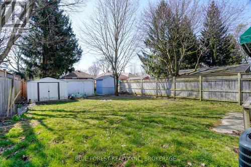 1293 Wilton Ave, London, ON - Outdoor With Backyard