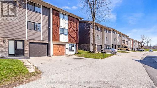 #11 -135 Chalmers St S, Cambridge, ON - Outdoor
