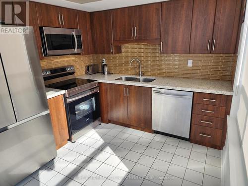 #2410 -550 Webb Dr, Mississauga, ON - Indoor Photo Showing Kitchen With Double Sink