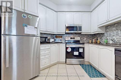 #3305 -80 Absolute Ave, Mississauga, ON - Indoor Photo Showing Kitchen With Upgraded Kitchen