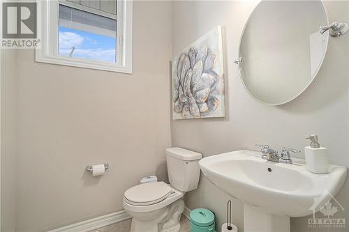 74 Remora Way, Ottawa, ON - Indoor Photo Showing Bathroom
