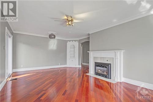 193 Glynn Avenue, Ottawa, ON - Indoor With Fireplace