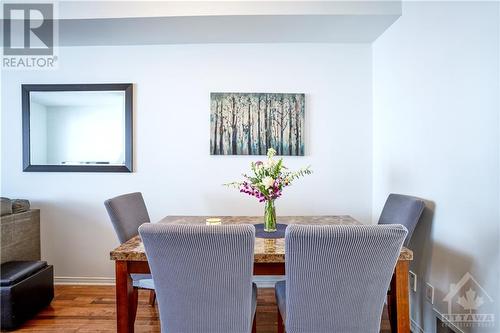 55 Songbird Private, Ottawa, ON - Indoor Photo Showing Dining Room