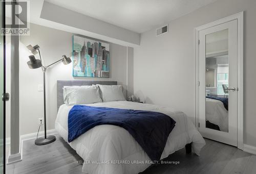 #2211 -155 Yorkville Ave, Toronto, ON - Indoor Photo Showing Bedroom