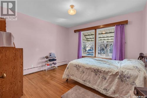 1016 Lansdowne Avenue, Saskatoon, SK - Indoor Photo Showing Bedroom
