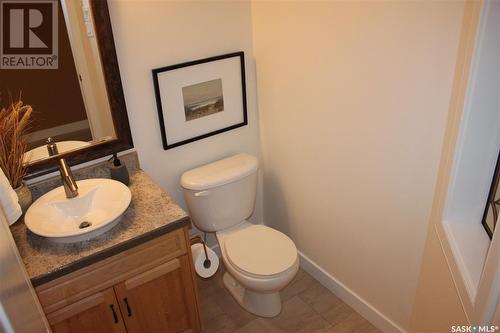 12059 Wascana Heights, Regina, SK - Indoor Photo Showing Bathroom