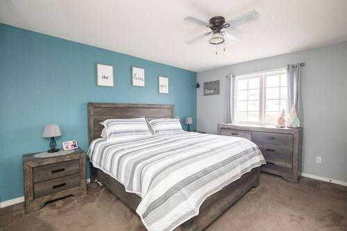 800 Paramount Drive|Unit #55, Hamilton, ON - Indoor Photo Showing Bedroom