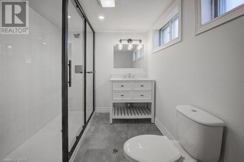 190 Melrose Avenue, Kitchener, ON - Indoor Photo Showing Bathroom