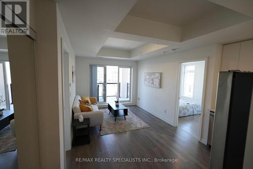 403 - 160 Canon Jackson Drive, Toronto, ON - Indoor Photo Showing Other Room