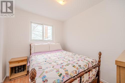 263 Crawford St, Orillia, ON - Indoor Photo Showing Bedroom