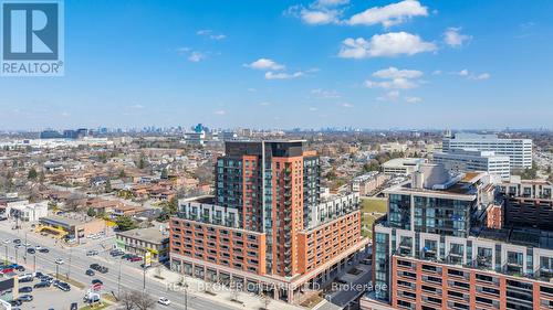 #1011 -3091 Dufferin St, Toronto, ON - Outdoor With View
