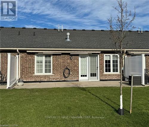 95 Redford Dr, South Huron, ON - Outdoor