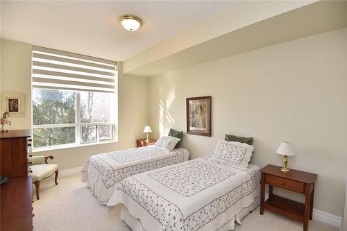 100 Burloak Drive|Unit #2508, Burlington, ON - Indoor Photo Showing Bedroom