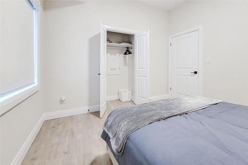 4514 Ontario Street|Unit #308, Beamsville, ON - Indoor Photo Showing Bedroom