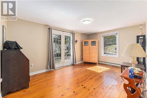 Den/office could be a third bedroom - 338 Elmgrove Road, Perth, ON - Indoor
