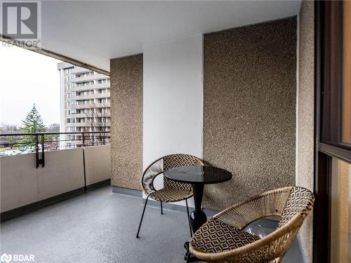 1300 Mississauga Valley Boulevard Unit# 309, Mississauga, ON - Outdoor With Balcony With Exterior
