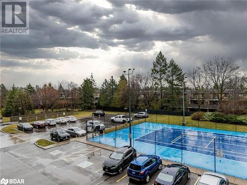1300 Mississauga Valley Boulevard Unit# 309, Mississauga, ON - Outdoor With In Ground Pool