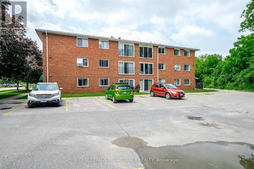 #307 -136 Ware St, Peterborough, ON - Outdoor