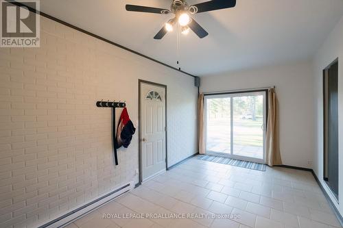 278 Whites Rd, Quinte West, ON - Indoor Photo Showing Other Room