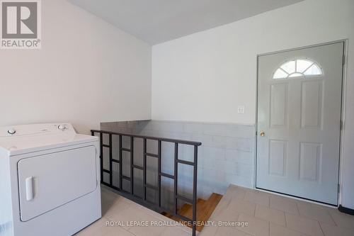 278 Whites Rd, Quinte West, ON - Indoor Photo Showing Laundry Room
