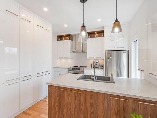 Cuisine - 161 Rue Jules Monast, Cowansville, QC - Indoor Photo Showing Kitchen With Upgraded Kitchen