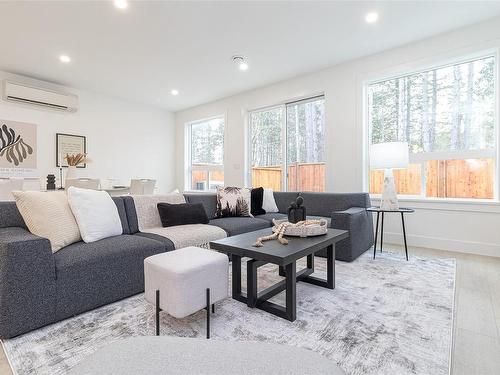 1359 Sandstone Lane, Langford, BC - Indoor Photo Showing Living Room