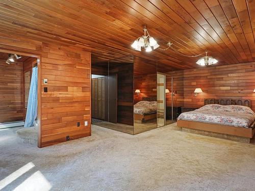 3406 Kentwood Rd, Courtenay, BC - Indoor Photo Showing Bedroom