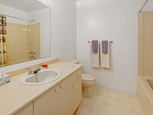 3368 Ridgeview Cres, Cobble Hill, BC - Indoor Photo Showing Bathroom
