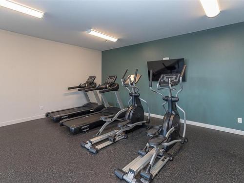 101-2465 Gateway Rd, Langford, BC - Indoor Photo Showing Gym Room