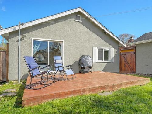 2514 Empire St, Victoria, BC - Outdoor With Exterior