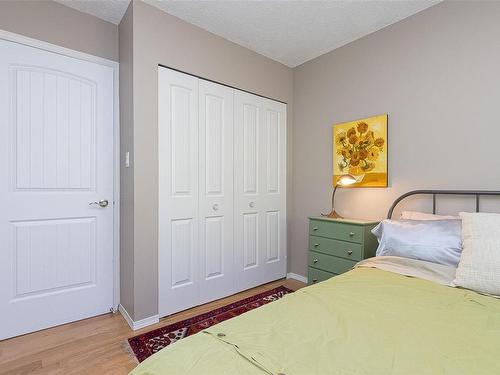 1777 Elford Rd, Shawnigan Lake, BC - Indoor Photo Showing Bedroom