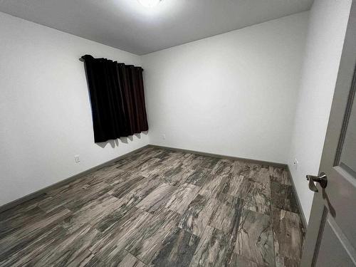 512 Tuscany Court, Thunder Bay, ON - Indoor Photo Showing Other Room