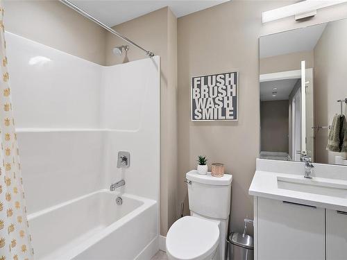 125-2096 Kennedy St, Sooke, BC - Indoor Photo Showing Bathroom