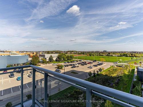513-1050 Main St E, Milton, ON - Outdoor With Balcony With View