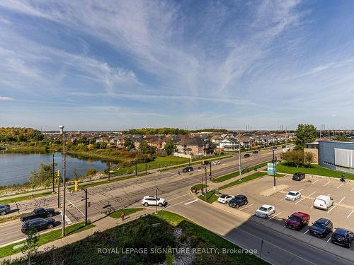 513-1050 Main St E, Milton, ON - Outdoor With View
