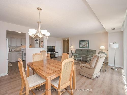 301 Frances Ave, Hamilton, ON - Indoor Photo Showing Dining Room
