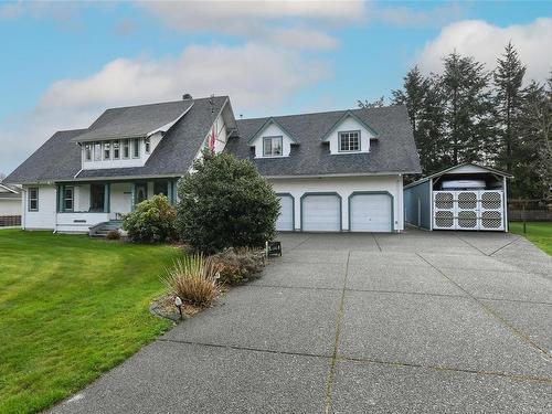 1810 Cumberland Rd, Courtenay, BC - Outdoor With Facade