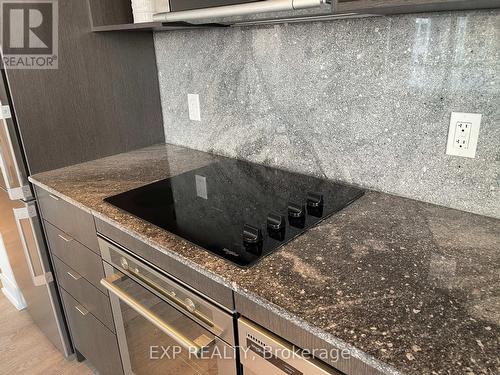 #1009 -7 Mabelle Ave, Toronto, ON - Indoor Photo Showing Kitchen