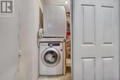 53 Westcliffe Cres, Richmond Hill, ON - Indoor Photo Showing Laundry Room