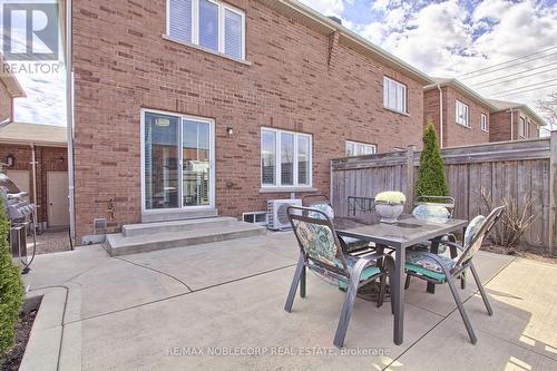 53 Westcliffe Cres, Richmond Hill, ON - Outdoor With Deck Patio Veranda With Exterior