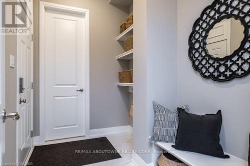 1456 Ford Strathy Crescent, Oakville, ON - Indoor Photo Showing Other Room