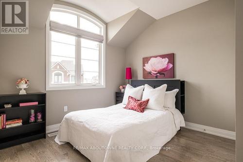 1456 Ford Strathy Crescent, Oakville, ON - Indoor Photo Showing Bedroom