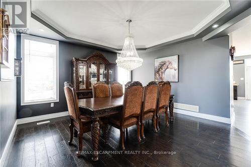 9170 Sixteen Road, West Lincoln, ON - Indoor Photo Showing Dining Room